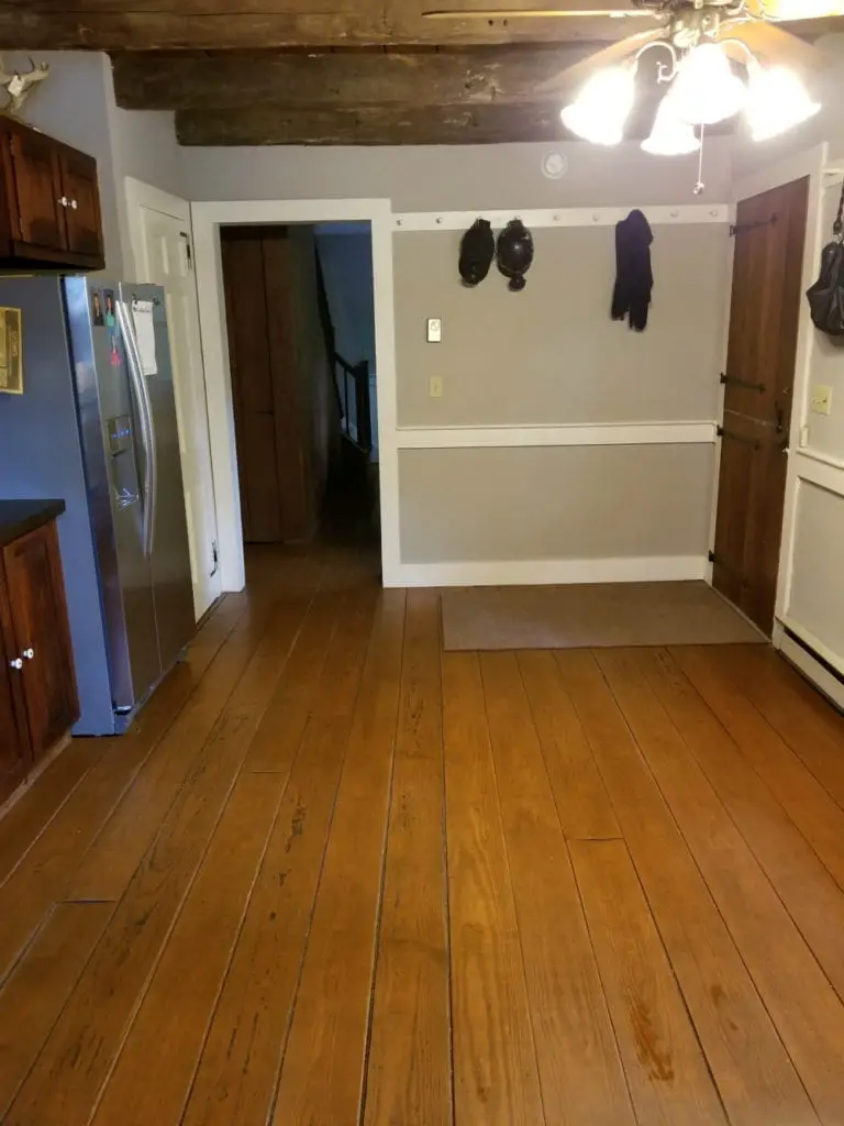 log cabin kitchen