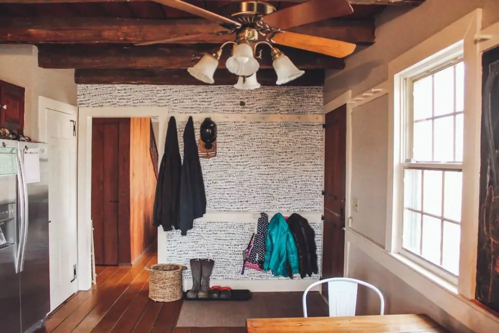 How To Clean Rough Wood Ceiling Beams, How To Clean Wooden Ceiling Beams