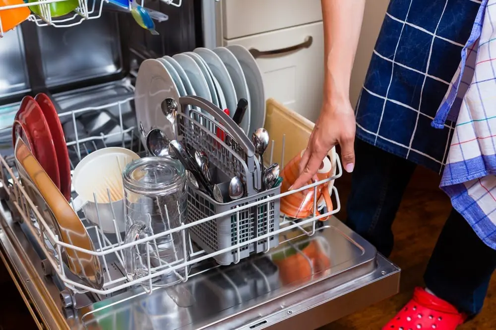 Dishwashers can get gross, fast! If you've never cleaned yours before, here's how to clean your dishwasher and dishwasher filter.