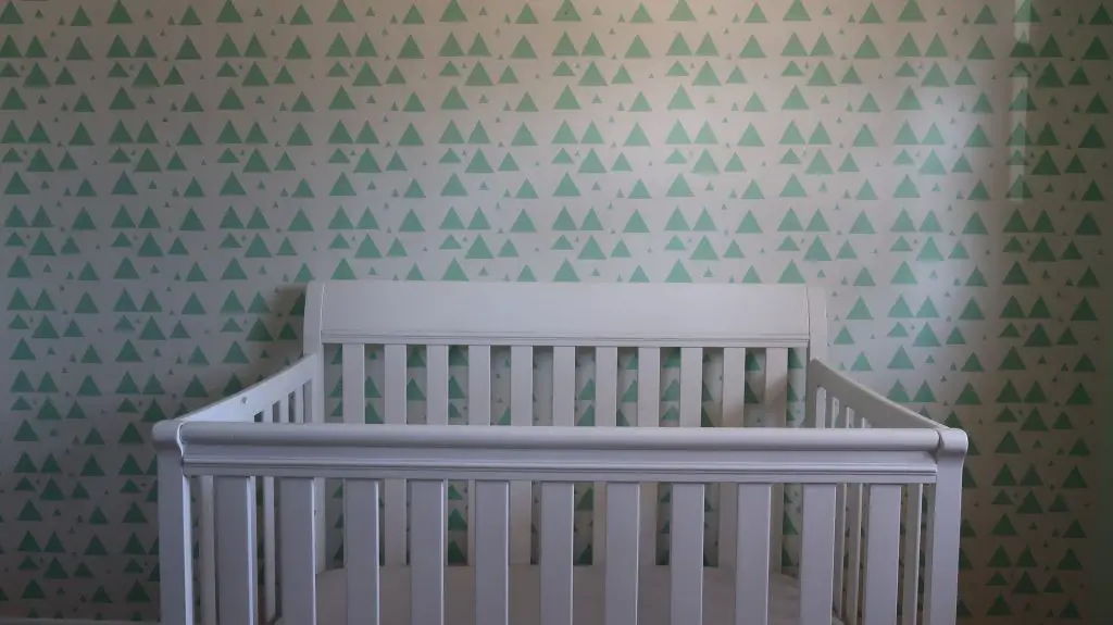 How to recycle a crib