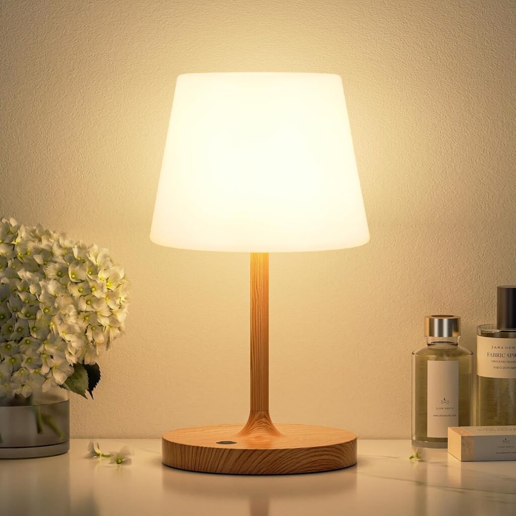 Kakanuo cordless waterproof lamp